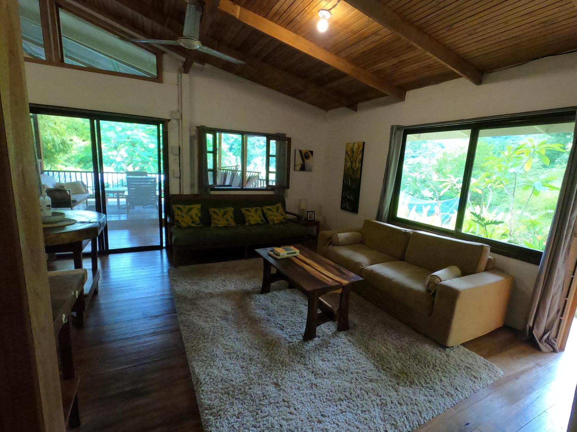 Bamboo River House And Hotel Dominical Buitenkant foto