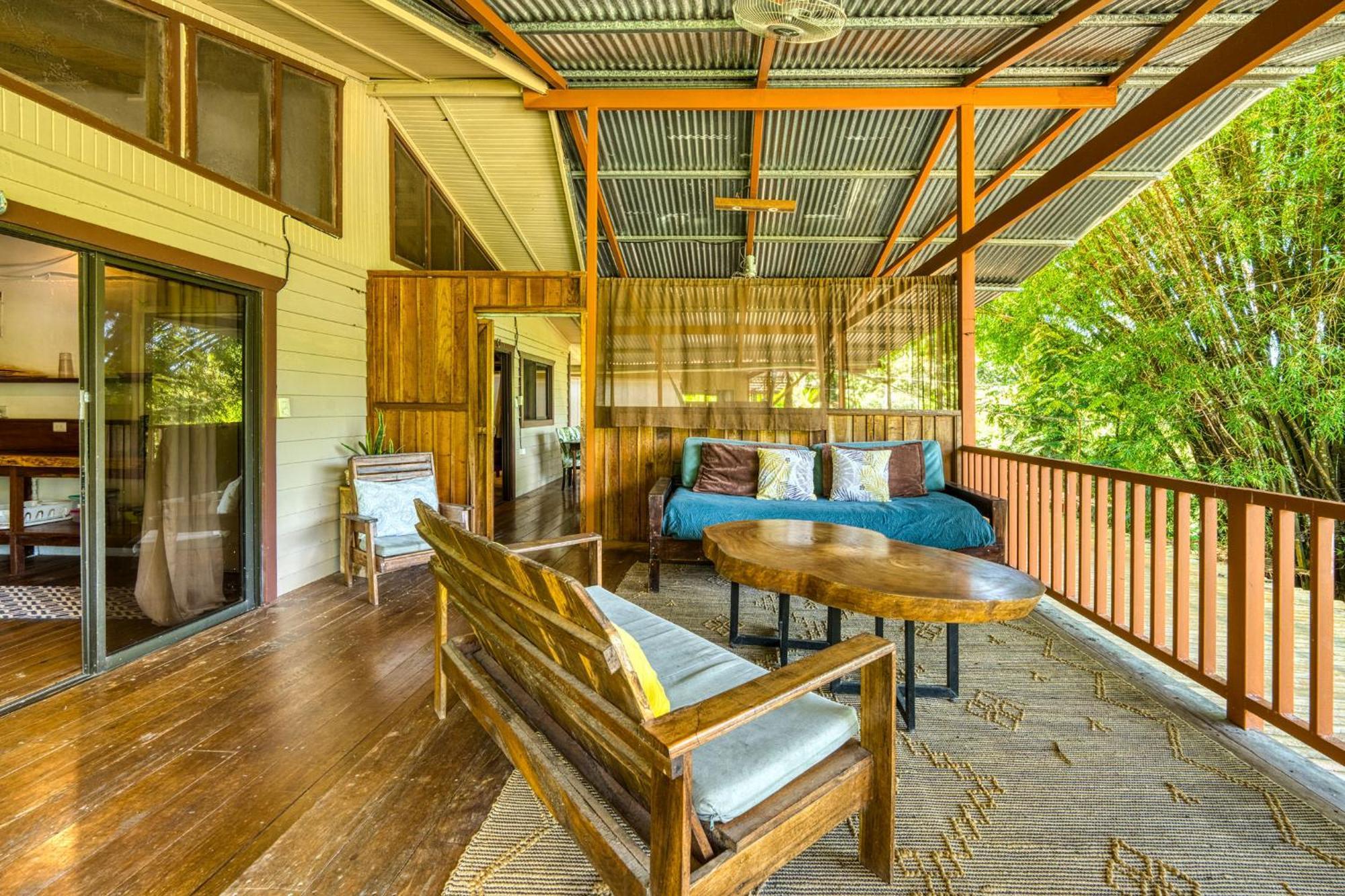Bamboo River House And Hotel Dominical Buitenkant foto